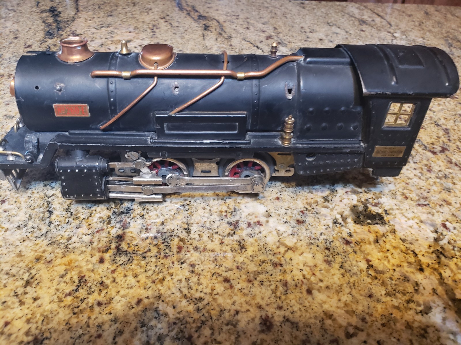 LIONEL NO. 260-E O-GAUGE LOCOMOTIVE PRE WAR 1930s LIONEL NO. 260-E O-GAUGE LOCOMOTIVE PRE WAR 1930s