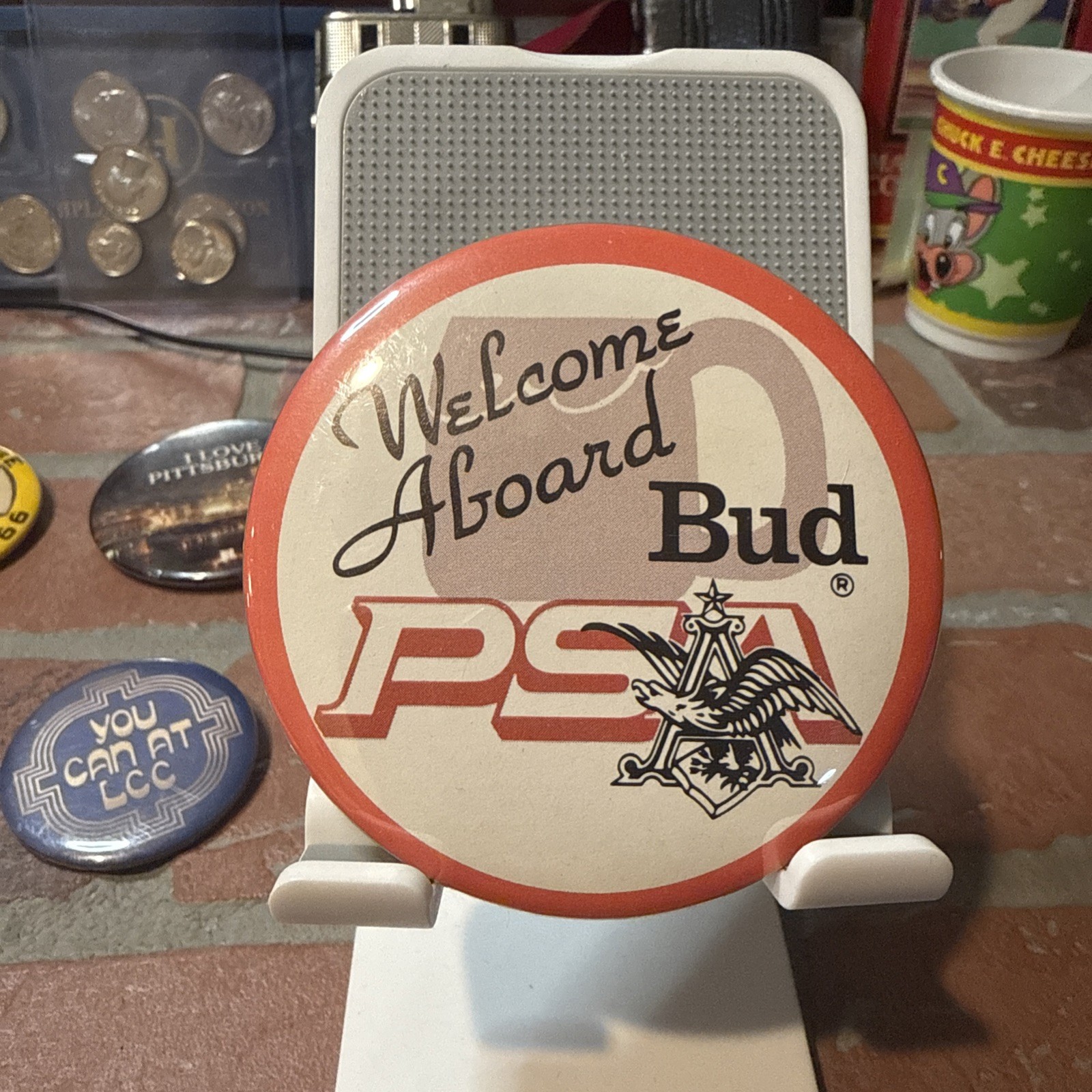 PSA Vintage Button Budweiser 1982 Pacific Southwest Airlines Bud Collectable USA