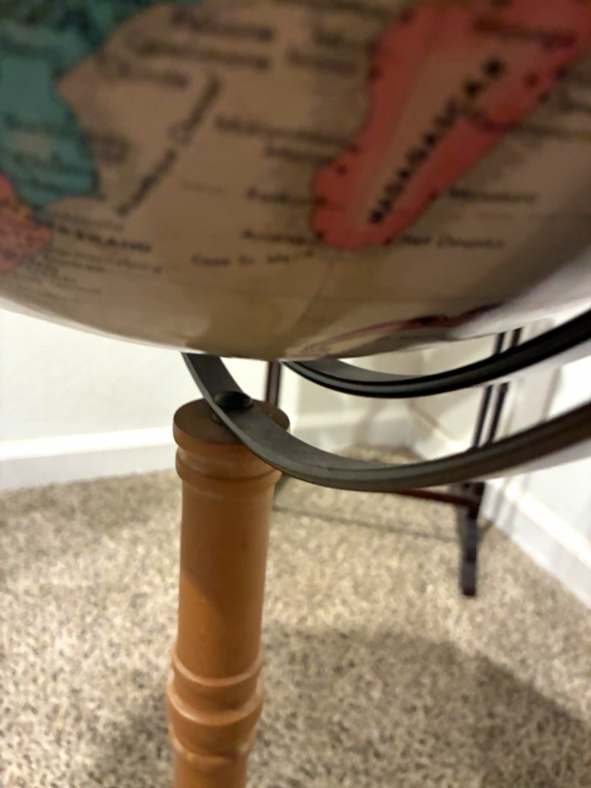 Antique Style Floor Standing World Globe 16 in Replogle 11 comander