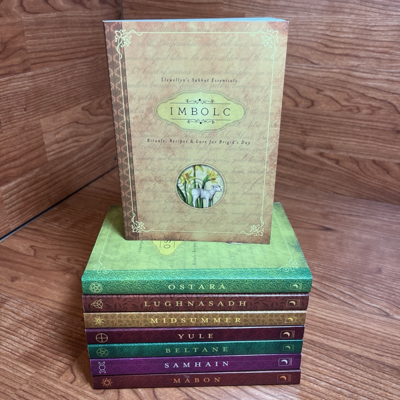 Llewellyn\'s Sabbat Essentials Set Of 8 Books Paperback. Ritual, Recipes & Lore Llewellyn\'s Sabbat Essentials Set Of 8 Books Paperback. Ritual, Recipes & Lore