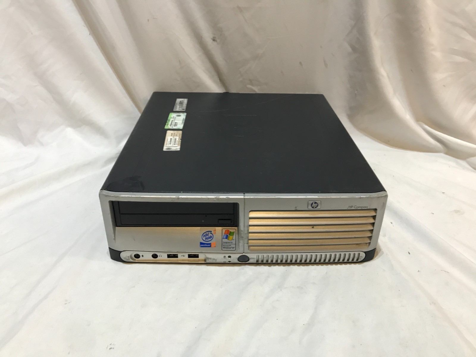 HP Compaq computer DC7100 SFF Intel Pentium 4 Windows XP / printer / Serial