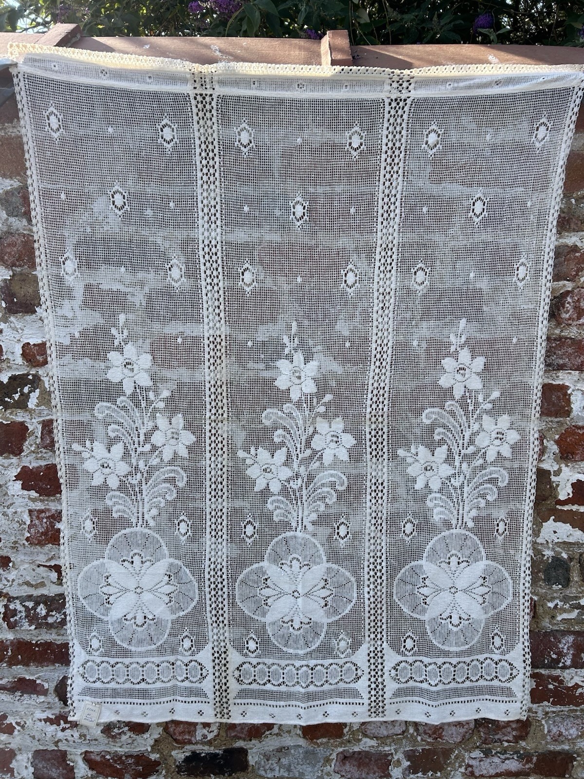 Antique c1930s Arts & Crafts Cream Cotton Scottish lace panel sample 34”/45”