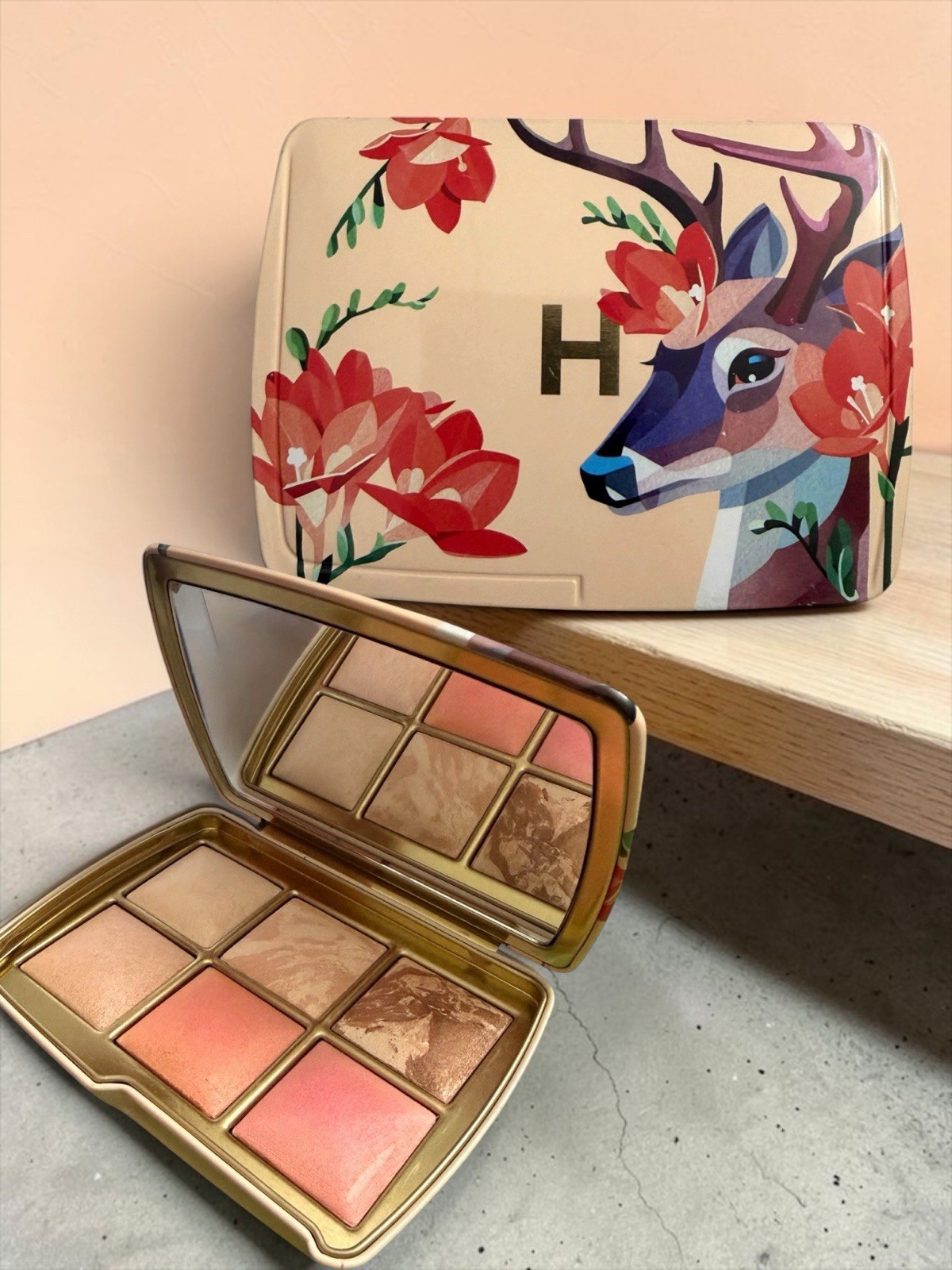 NWOB~ Hourglass Ambient Lighting Edit Unlocked DEER Palette Highlighter Bronzer