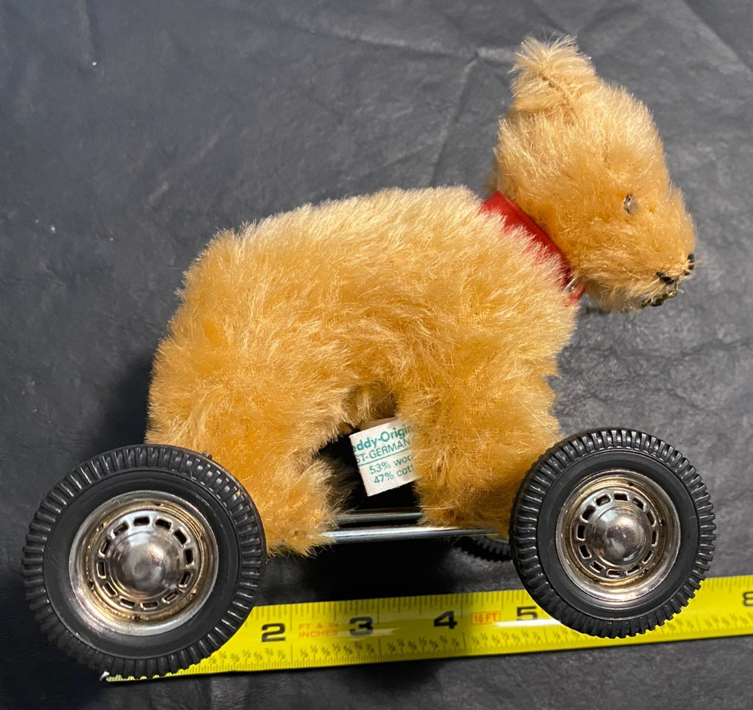 antique Hermann P&E Rubin Pulltoy Teddy Bear on Wheels Pull-Toy vintage doll antique Hermann P&E Rubin Pulltoy Teddy Bear on Wheels Pull-Toy vintage doll