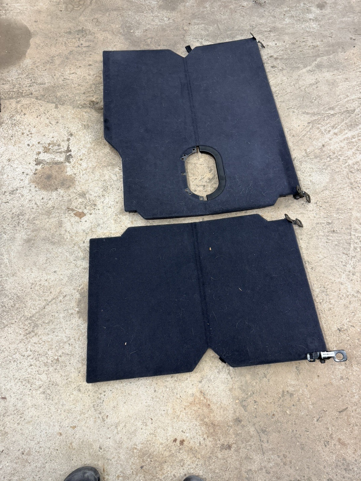 2019-25 Dodge Ram 2500 3600 Rear Cargo Floor Storage Board Tray Fold Flat OEM 2019-25 Dodge Ram 2500 3600 Rear Cargo Floor Storage Board Tray Fold Flat OEM