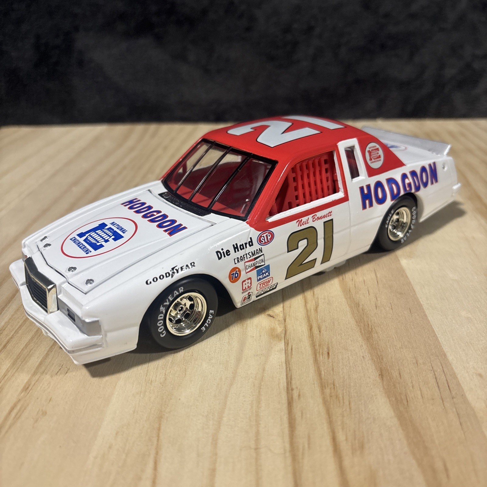 Neil Bonnett #21 Hodgdon Wood Brothers 1982 Ford Thunderbird 1:24 Action Diecast Neil Bonnett #21 Hodgdon Wood Brothers 1982 Ford Thunderbird 1:24 Action Diecast