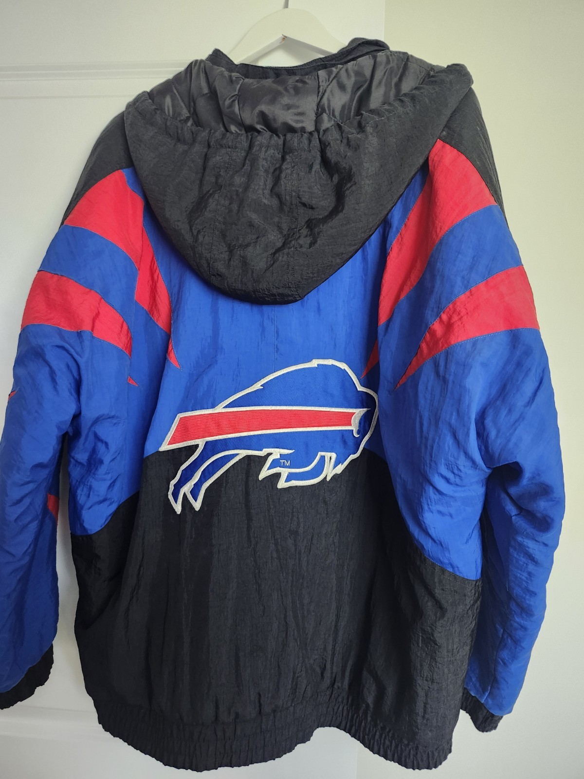 Buffalo Bills NFL Vintage 80s 90s Starter Jacket Puffer Coat Size LARGE Buffalo Bills NFL Vintage 80s 90s Starter Jacket Puffer Coat Size LARGE
