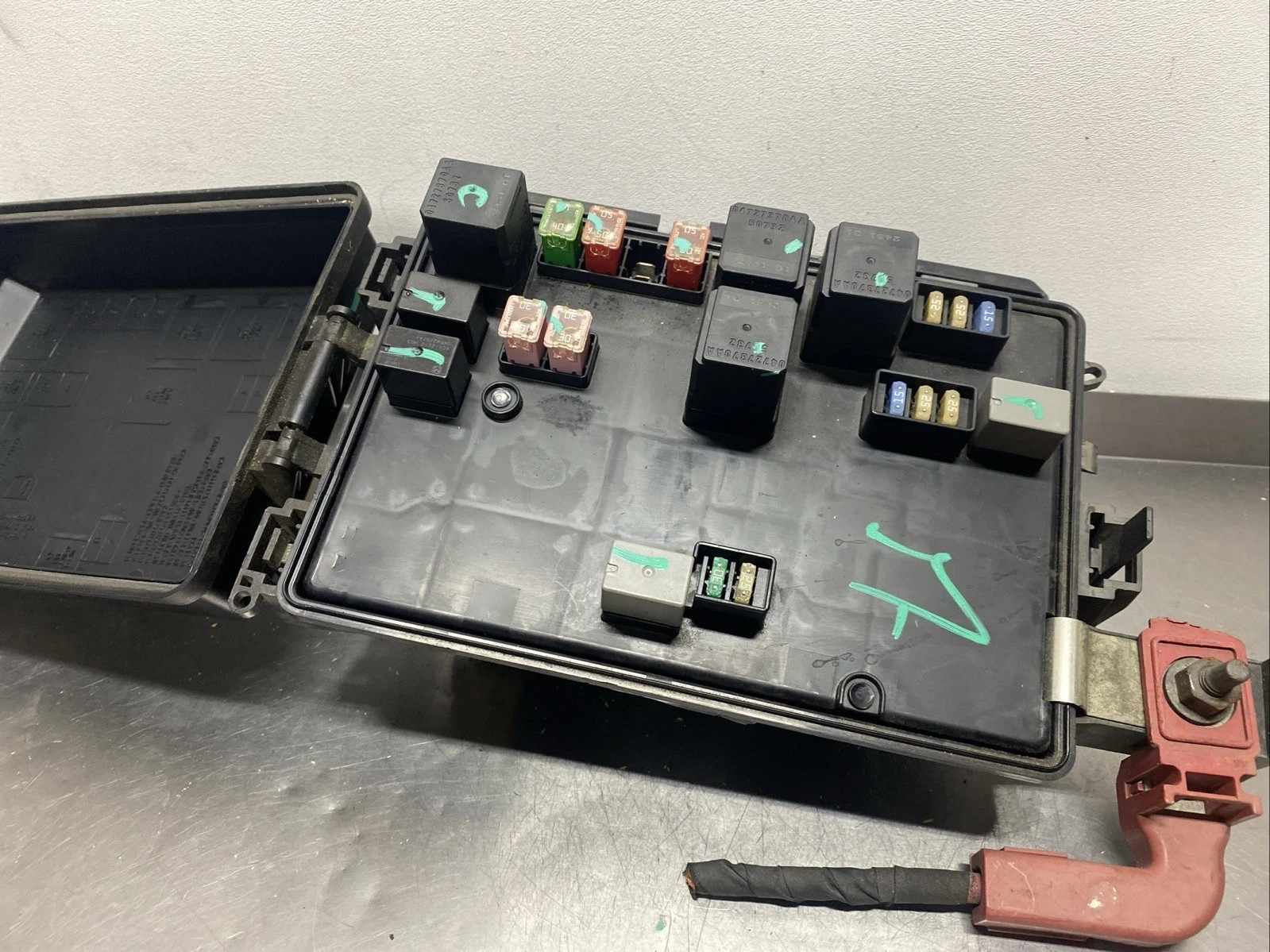 2012-2013 Dodge Challenger OEM Engine Fuse Box PDC Power Distribution/ WARRANTY