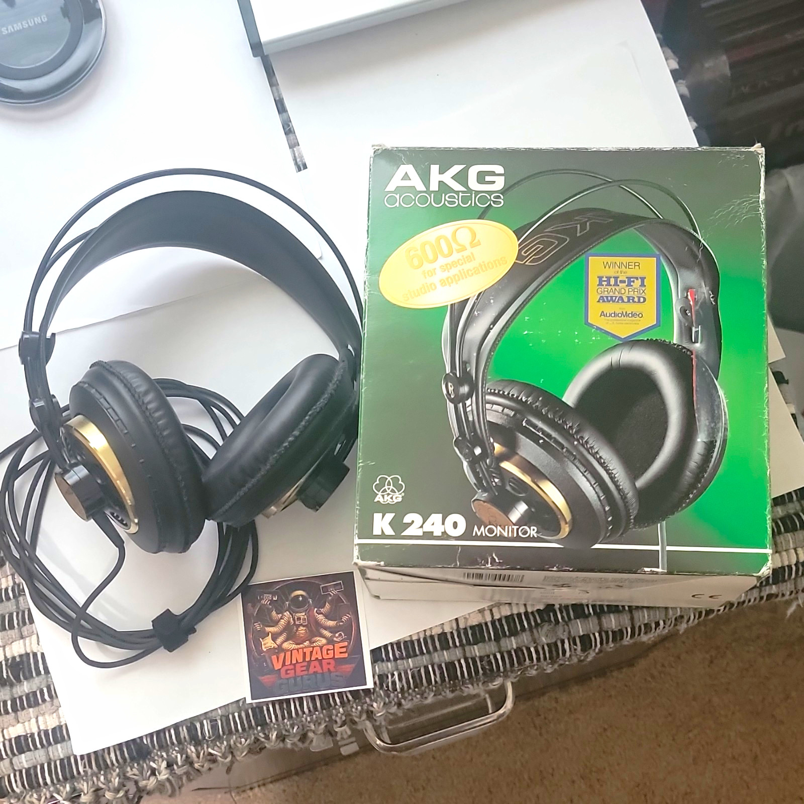 Vintage AKG K 240 Monitor 600 Ohm  Studio Headphones 3m Gold Ring Works VeryNice