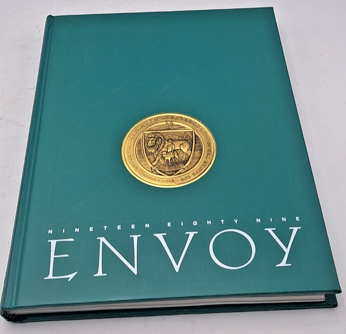 Ambassador College Pasadena CA 1989 Yearbook Hardcover The Envoy 264 Pgs RARE