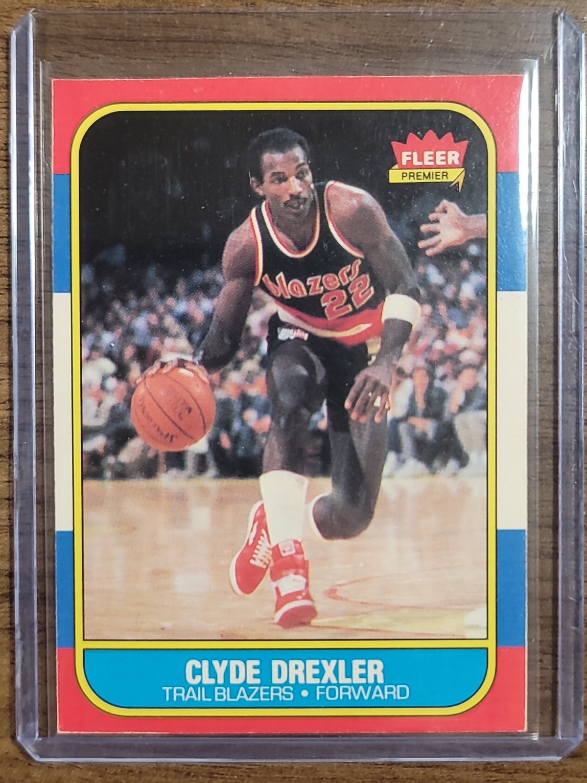 CLYDE DREXLER 1986-87 FLEER BASKETBALL #26 PORTLAND TRAIL BLAZERS CLYDE DREXLER 1986-87 FLEER BASKETBALL #26 PORTLAND TRAIL BLAZERS