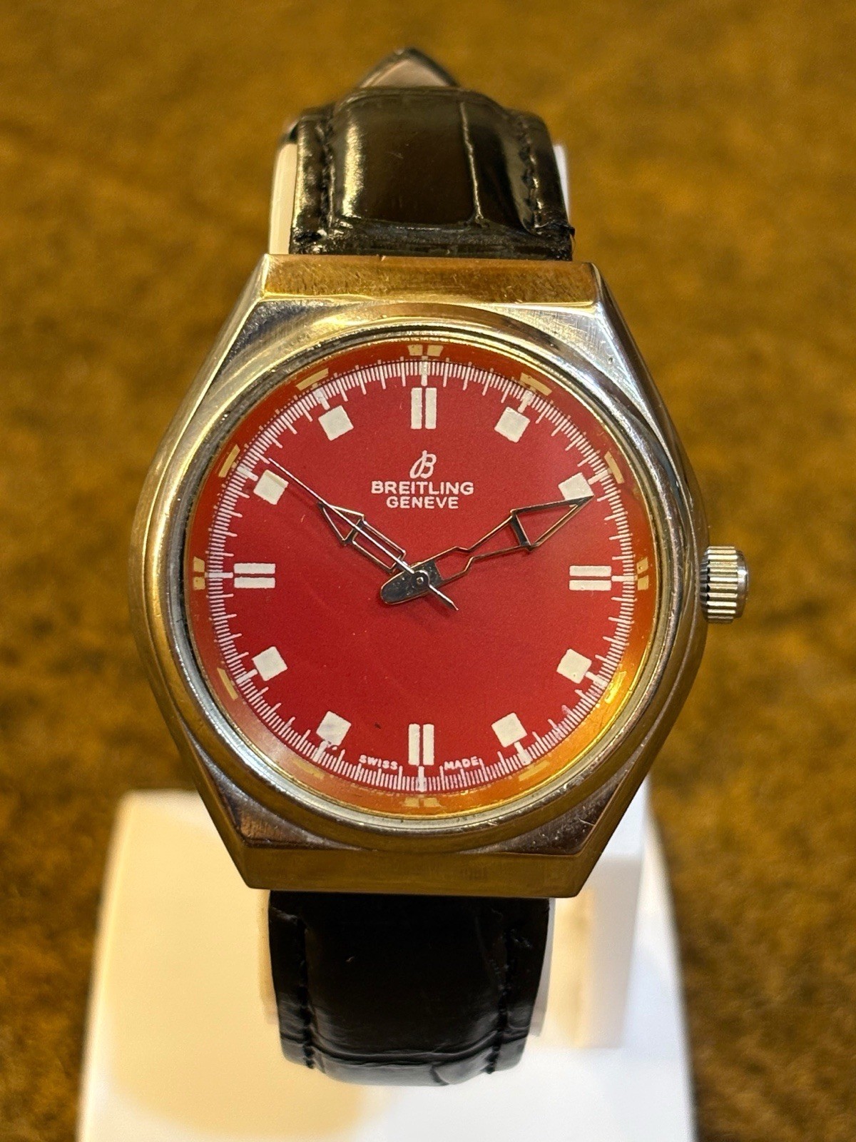 Vintage Breitling Geneve 17 Jewels Manual Winding Swiss Made Men’s Watch Vintage Breitling Geneve 17 Jewels Manual Winding Swiss Made Men’s Watch