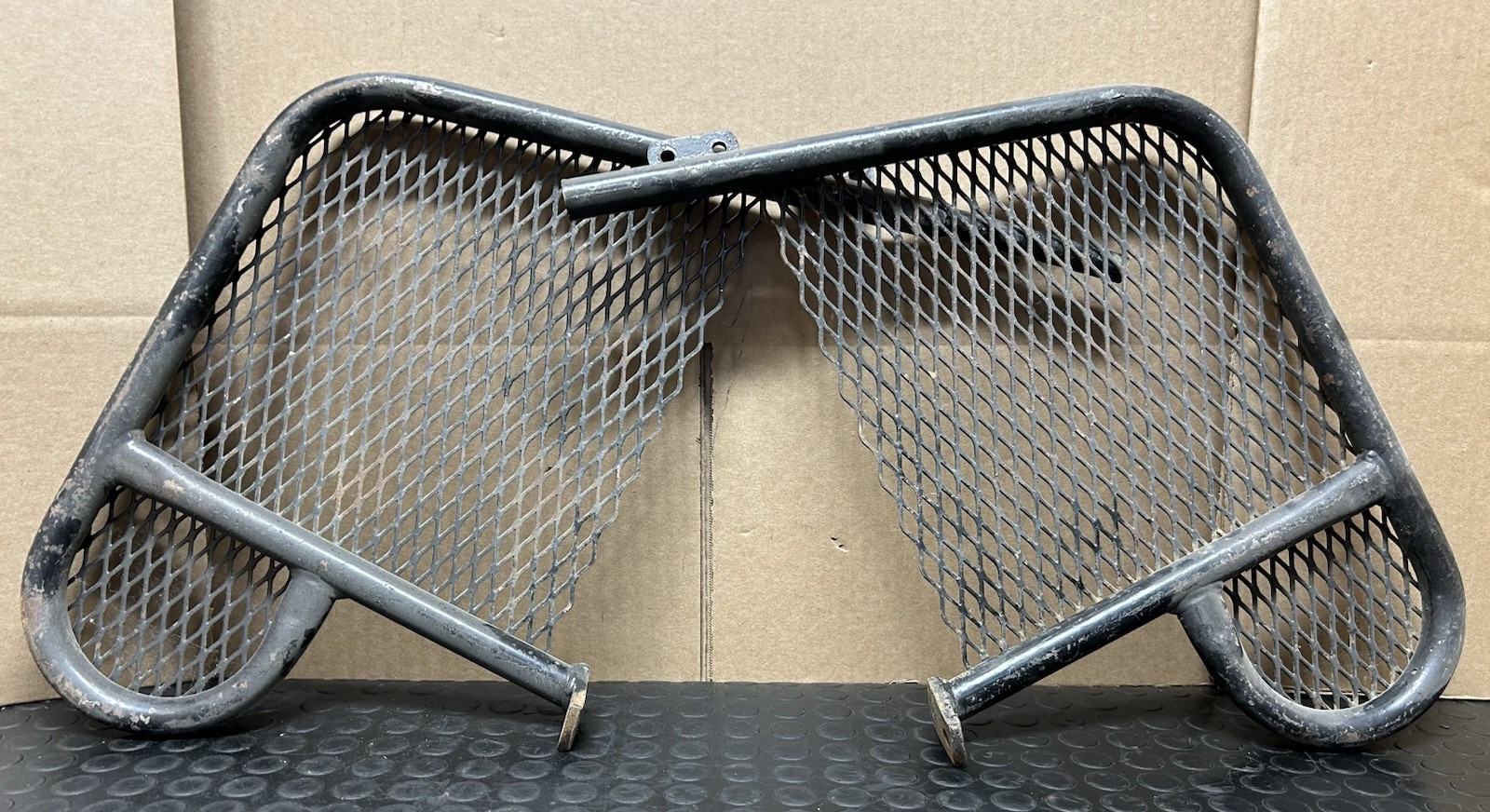 85-88 GENUINE SUZUKI LT 230S LT230S NERF BAR FOOT REST FOOTREST