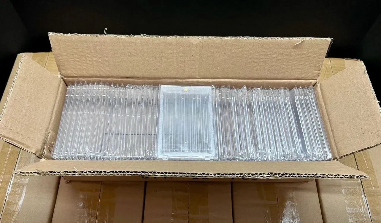 500 Pack Magnetic Trading Holders Sports Card 130pt One-Touch Hard UV Protection