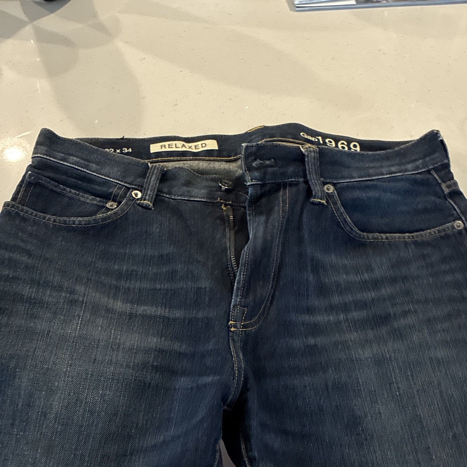 Gap Men’s Blue Relaxed Jeans Dark Wash Denim 5-Pocket Zip/Button Gap Men’s Blue Relaxed Jeans Dark Wash Denim 5-Pocket Zip/Button