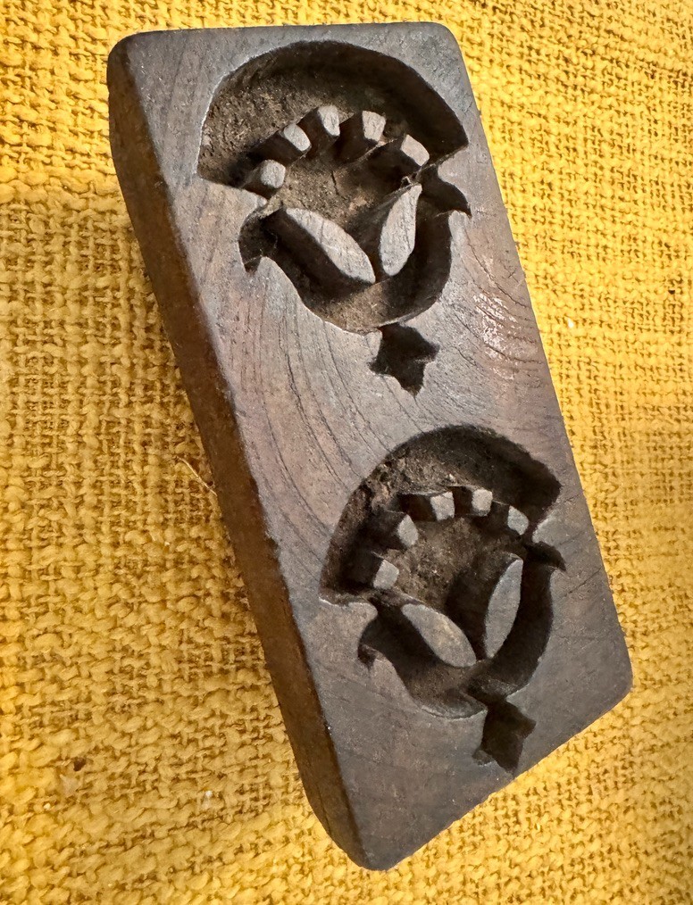 Antique Cherry Butter Mold Folk Art Double Bird Design, Early American Primitive