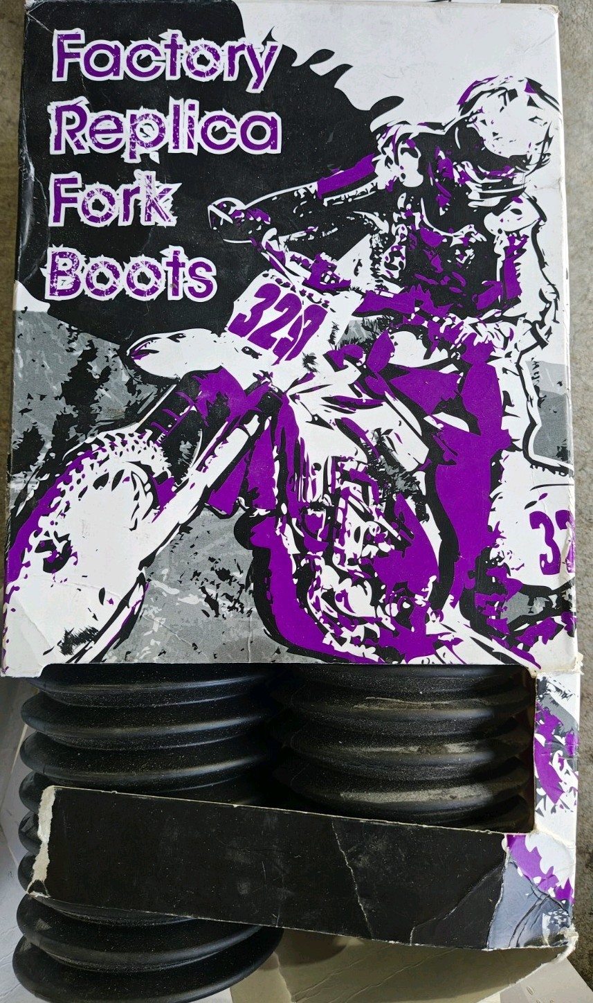 NEW DAYSTAR REPLICA MOTORCYCLE RACING BLACK BOOTS NIB #162313 BIKER\'S CHOICE NEW DAYSTAR REPLICA MOTORCYCLE RACING BLACK BOOTS NIB #162313 BIKER\'S CHOICE