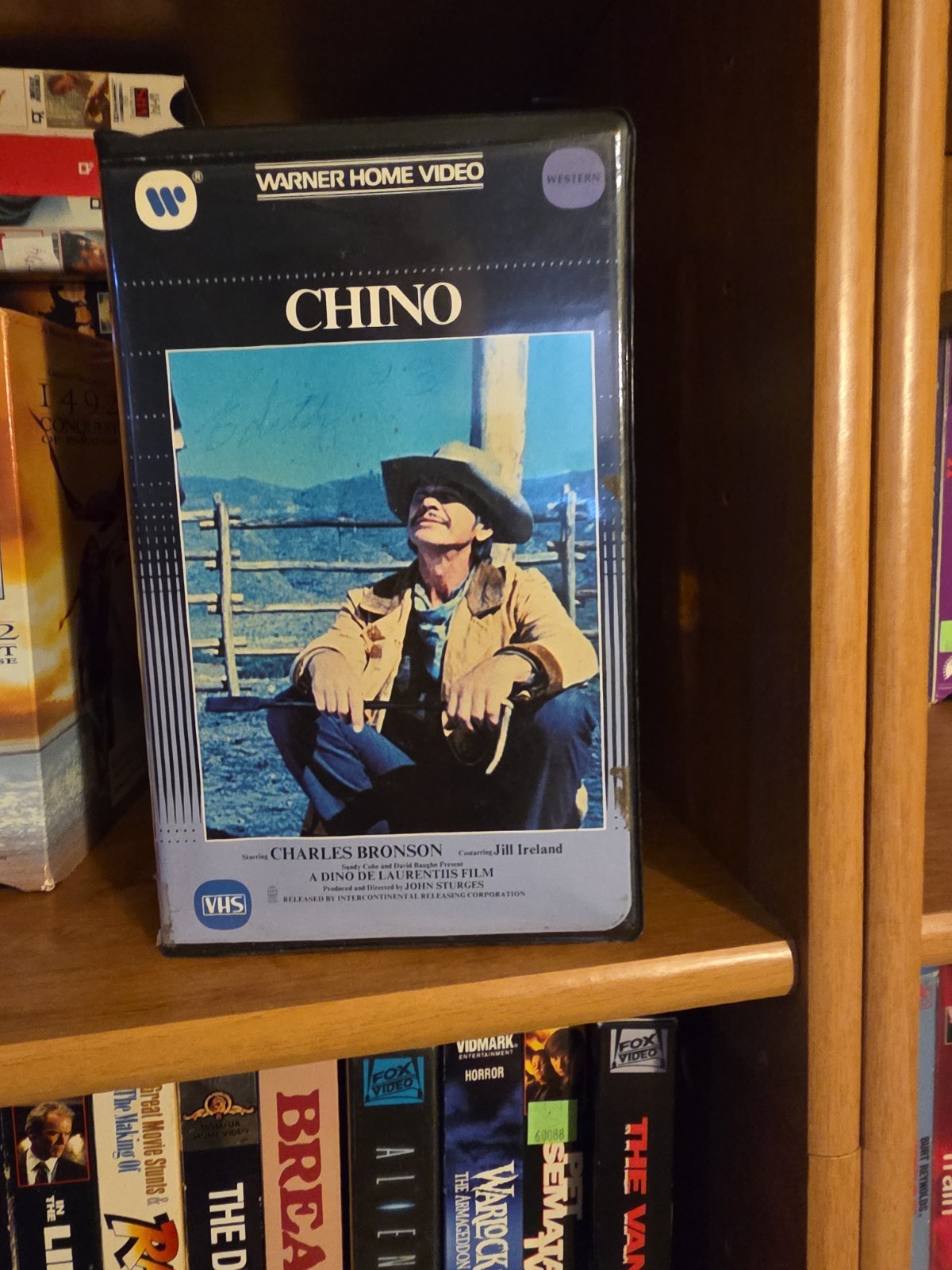 VINTAGE Warner Home Video Chino (Charles Bronson) [VHS] Clamshell