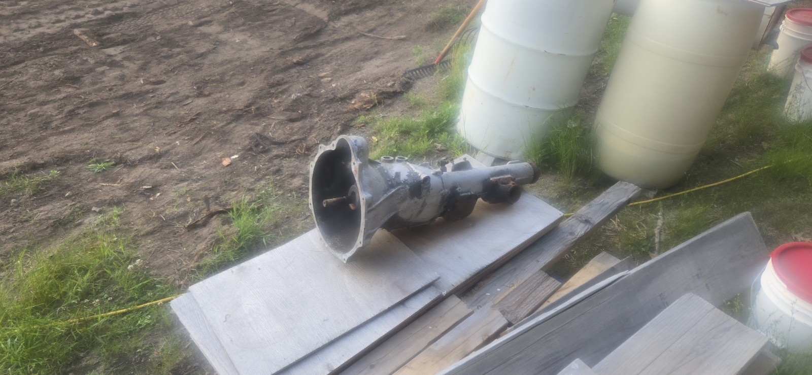 ORIGINAL MG GEARBOX TRANSMISSION TUNNEL COVER ASSEMBLY ORIGINAL MG GEARBOX TRANSMISSION TUNNEL COVER ASSEMBLY