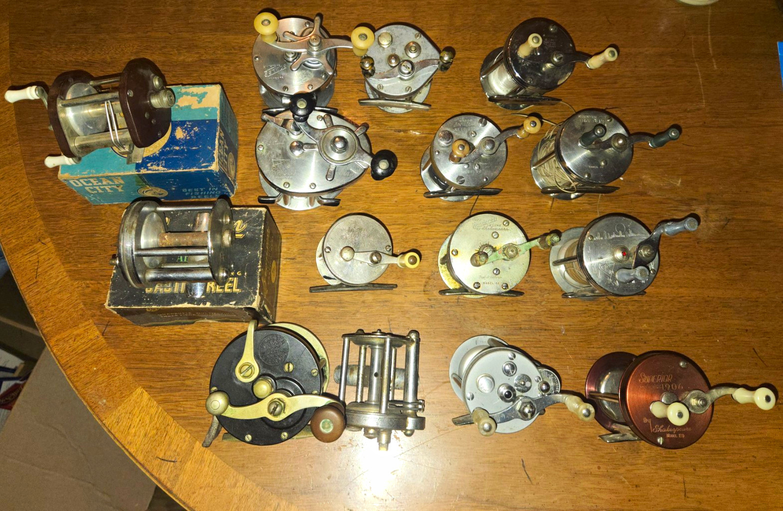 Vintage Casting Fishing Reels Lot - Freshwater Fishing