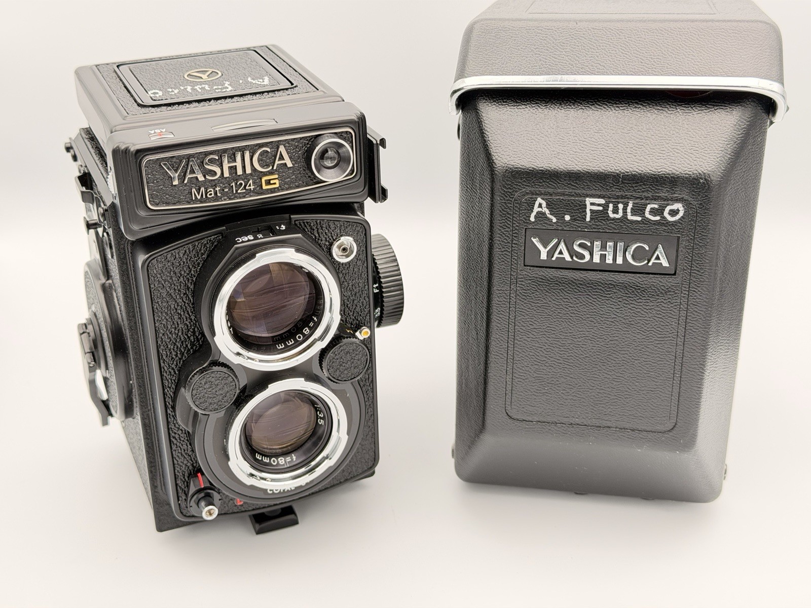 Yashica Mat-124G TLR Medium Format Film Camera-Film Tested Meter Works