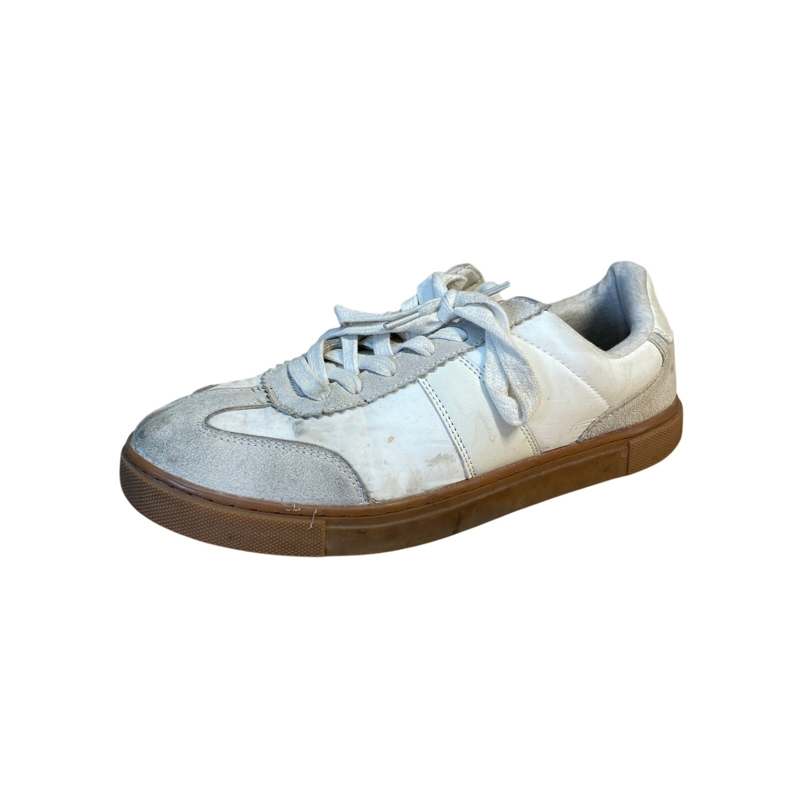 Cushionaire Balance Women\'s White Low Top Lace Up Casual Sneakers Shoes 9.5W Cushionaire Balance Women\'s White Low Top Lace Up Casual Sneakers Shoes 9.5W