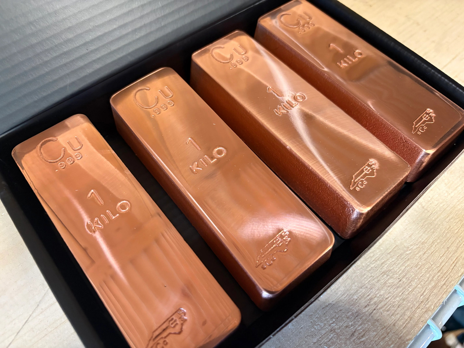 4-Pack Kilo Box - .999 Fine Copper Bars | Hi Polish Face