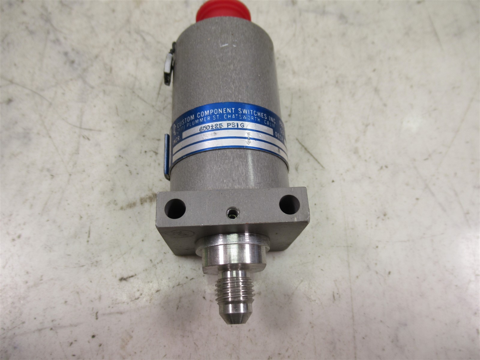 Custom Component Switches 98G112 Dual-Snap Differential Pressure Switch