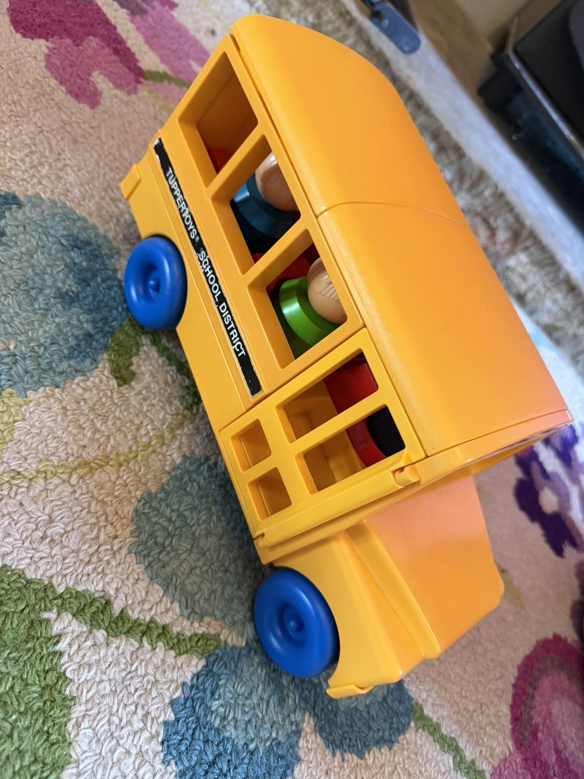 Vintage 1987 Tuppertoys School Bus with Original Box With 5 figures 