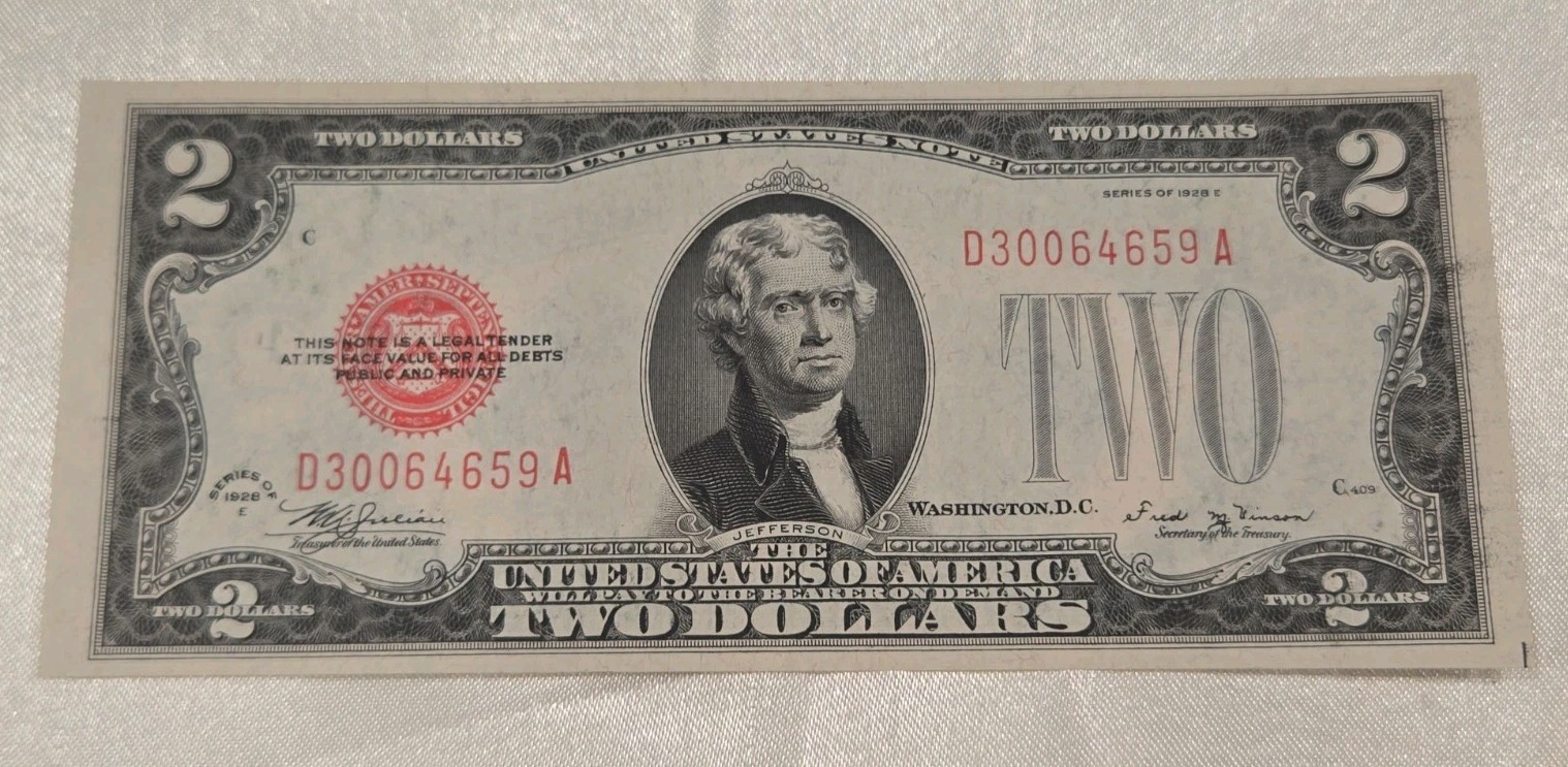 1928 E $2 UNITED STATED LEGAL TENDER RED NOTE - UNCIRCULATED