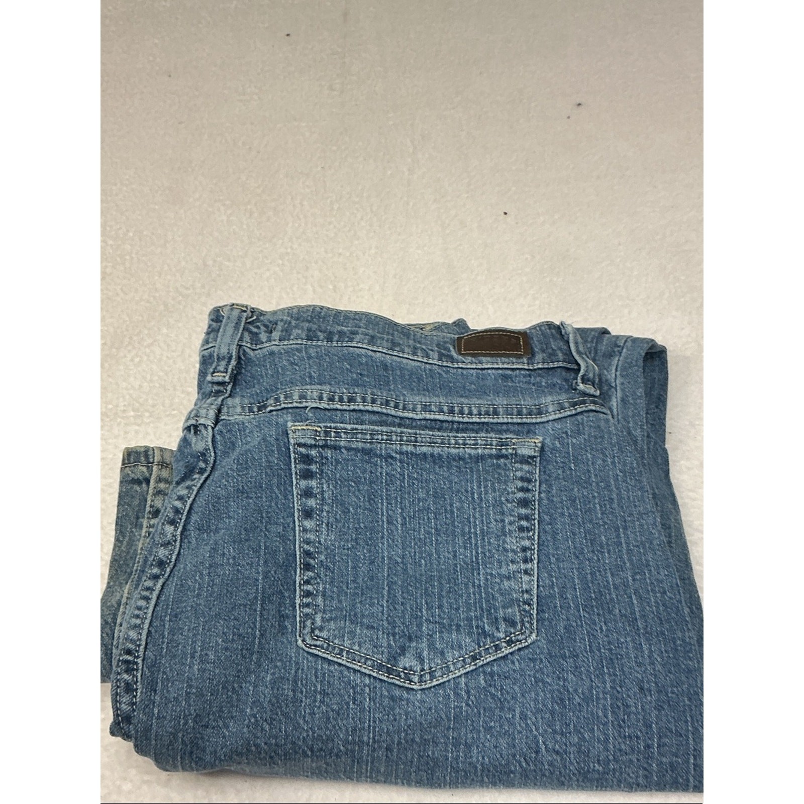 Riders by Lee Straight Leg Jeans in Medium Blue Denim Sz 16P, 3304. Riders by Lee Straight Leg Jeans in Medium Blue Denim Sz 16P, 3304.