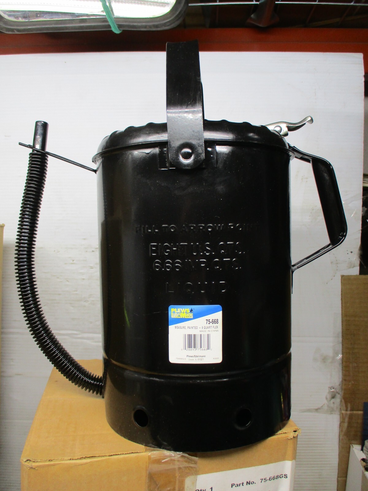 PLEWS LUBRIMATIC LEVER TYPE OILER 75-668GS 8QT