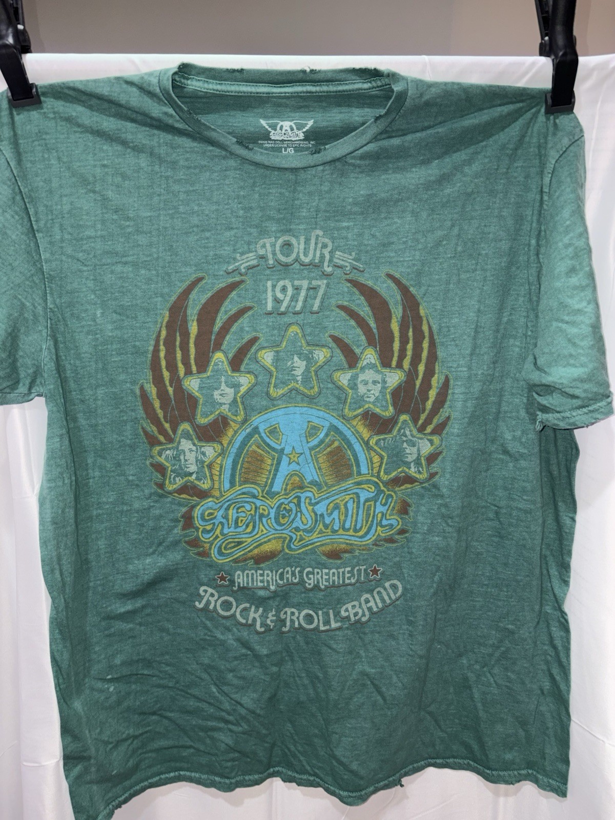 Aerosmith 1977 Vintage Rock Band Tour Shirt Men\'s Large Short Sleeve