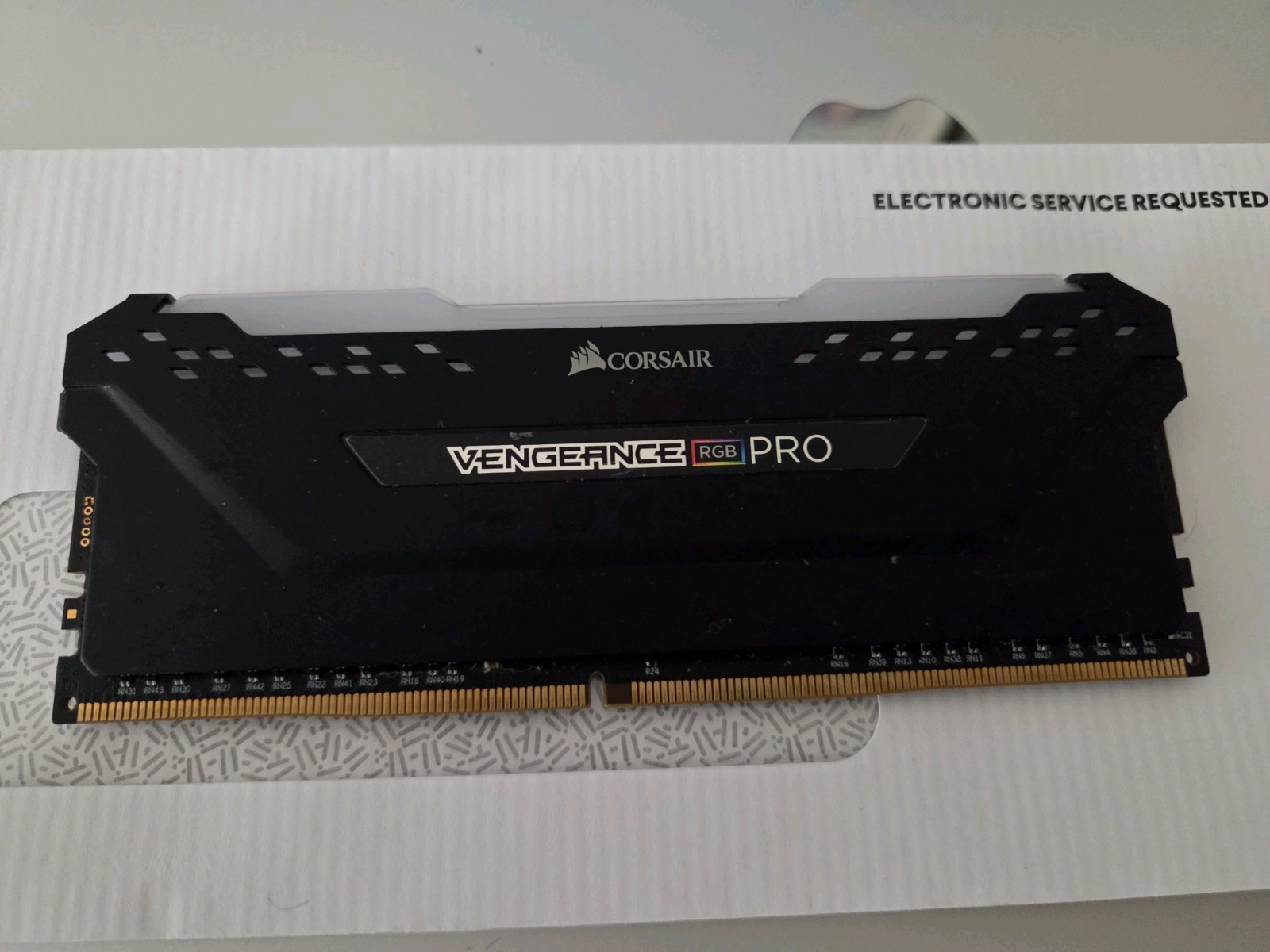 1 single stick of 16GB corsair Vengeance DDR4 RGB Pro 3200mhz 1 single stick of 16GB corsair Vengeance DDR4 RGB Pro 3200mhz