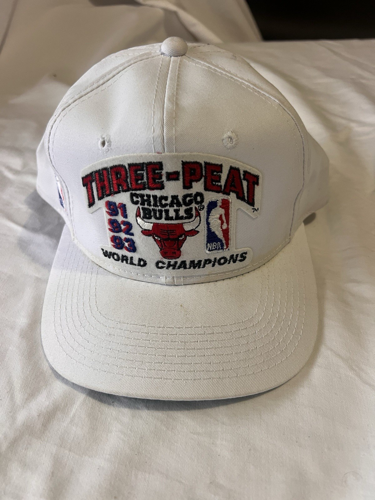 Chicago Bulls Michael Jordan 3 Peat Champs NBA Vintage SnapBack Hat Chicago Bulls Michael Jordan 3 Peat Champs NBA Vintage SnapBack Hat