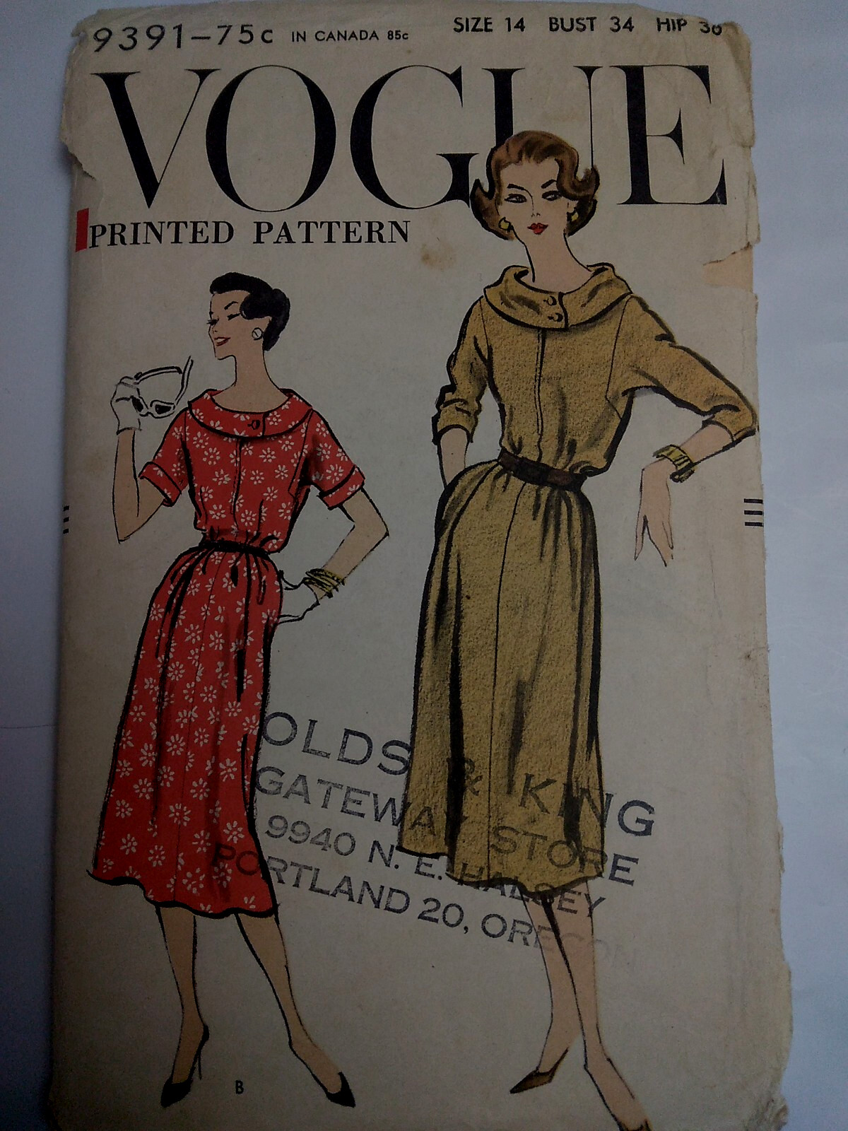 Vogue 9391 Sweater Dress Cowl Boat Neck Sewing Pattern Ladies 14 VTG 50\'s CUT Vogue 9391 Sweater Dress Cowl Boat Neck Sewing Pattern Ladies 14 VTG 50\'s CUT