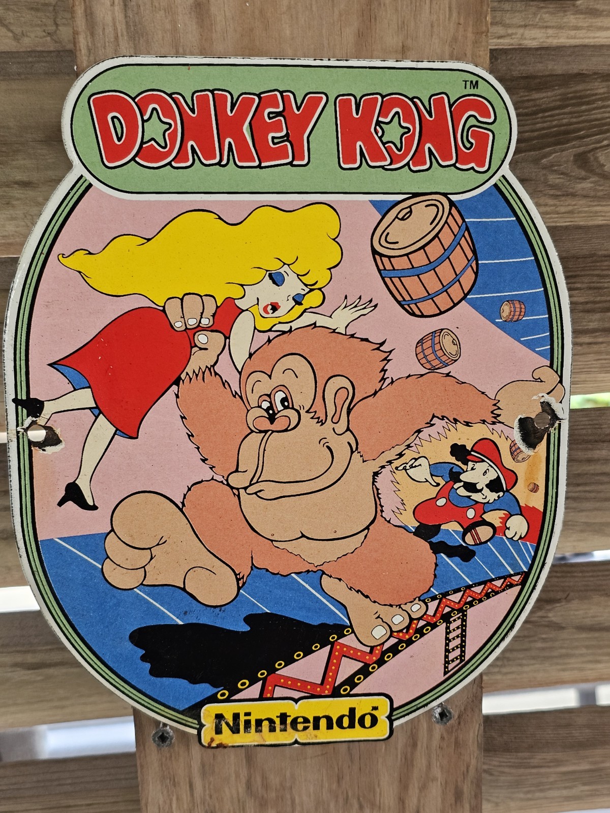 VINTAGE NINTENDO DONKEY KONG BARRAGE  PORCELAIN DEALERSHIP  SIGN  10
