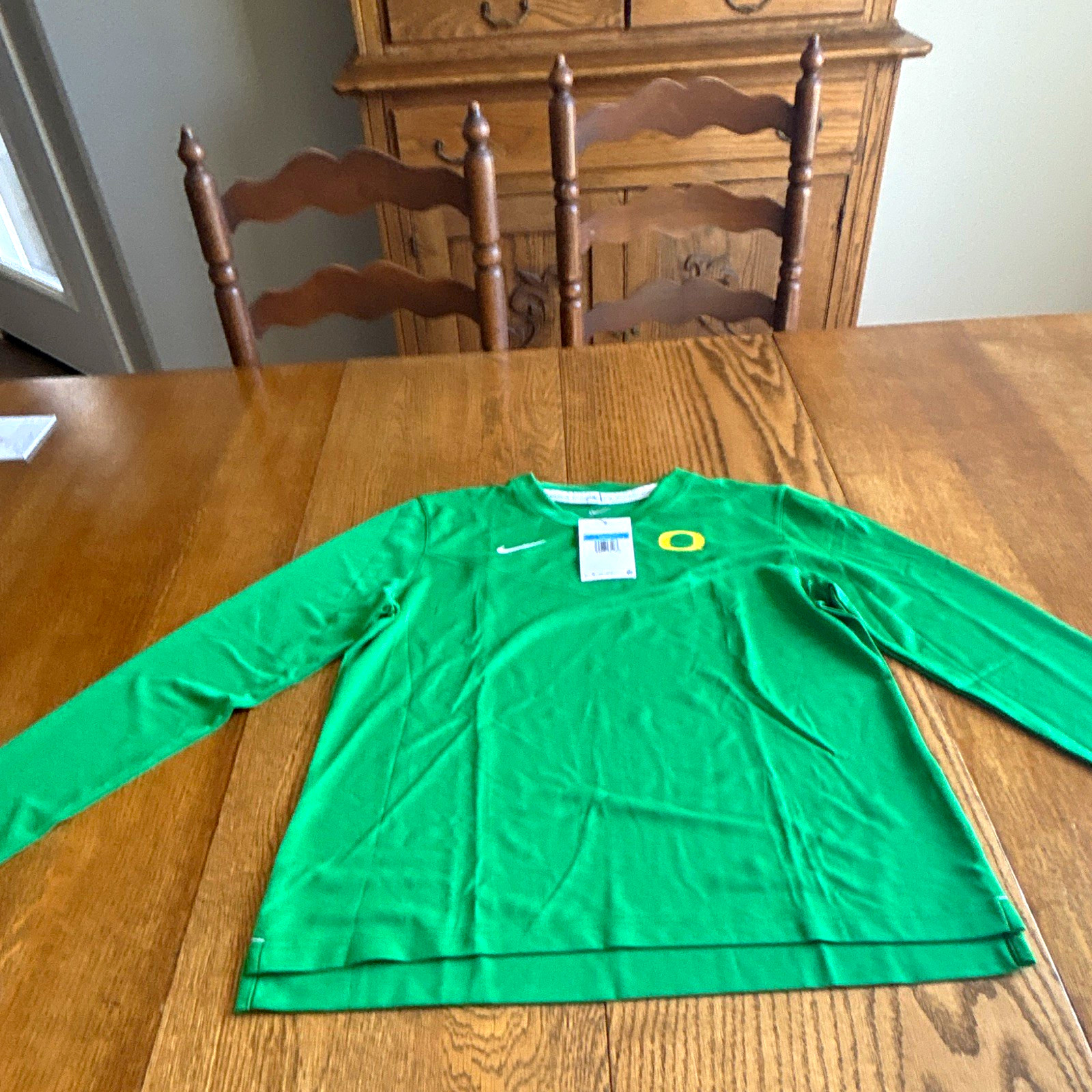 Nike Oregon Ducks Women\'s Long Sleeve Shirt Green/Yellow Size M NCAA