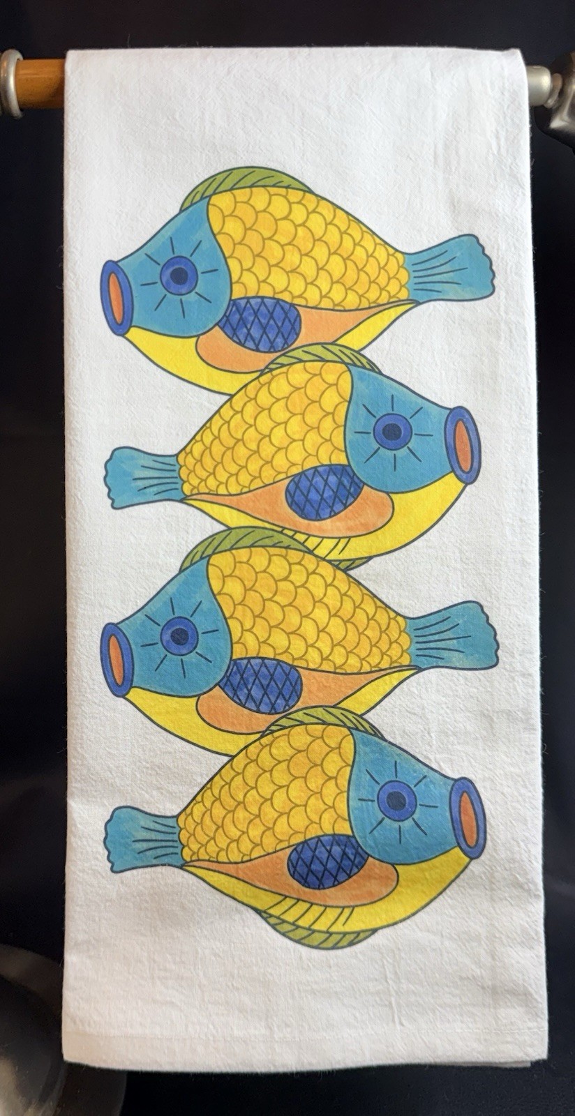 One New 100% Cotton Kitchen Tea Towel Metlox Pescado Fish Inspired Colorful