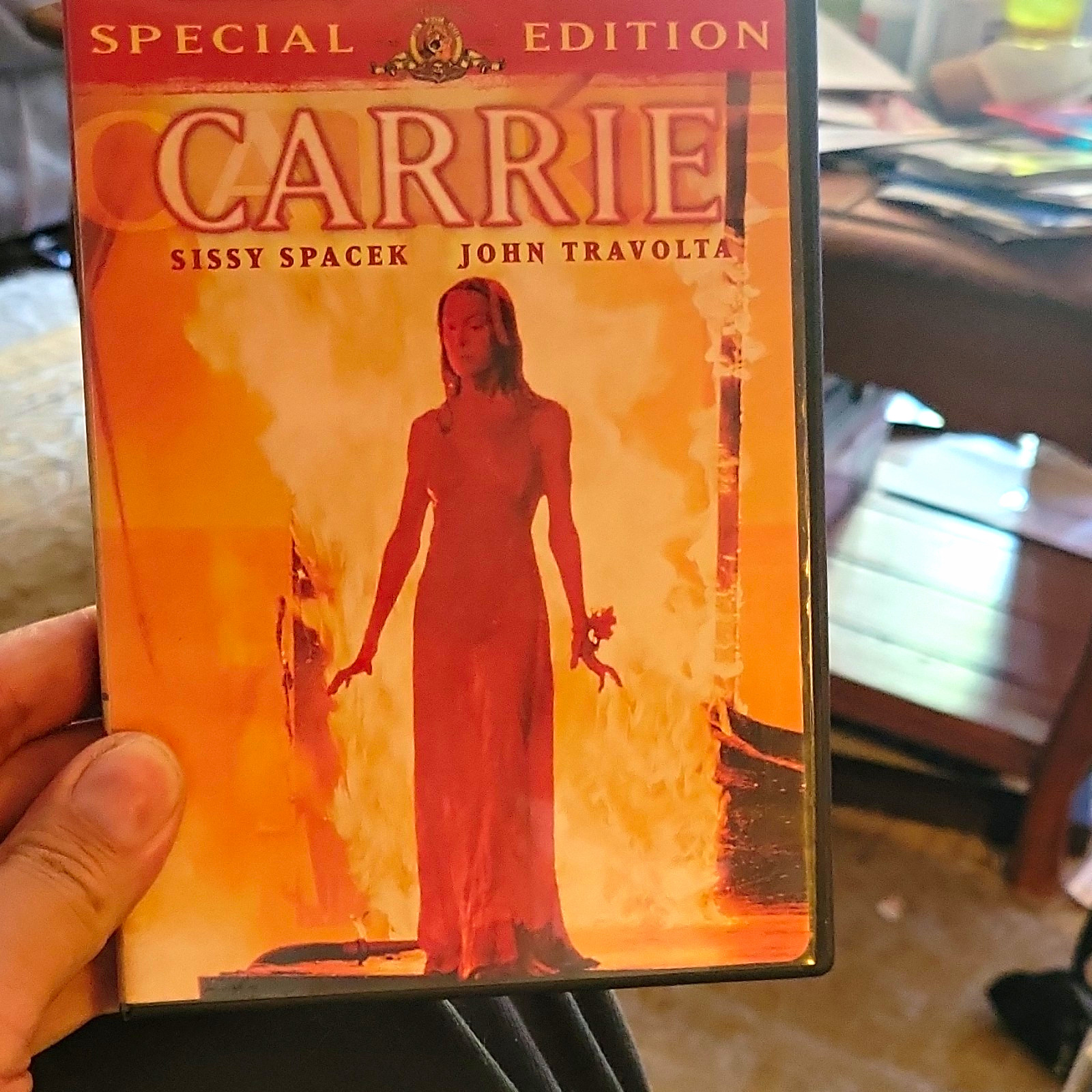 MGM Home Entertainment Carrie DVD Widescreen Special Edition (R) Sub MGM Home Entertainment Carrie DVD Widescreen Special Edition (R) Sub