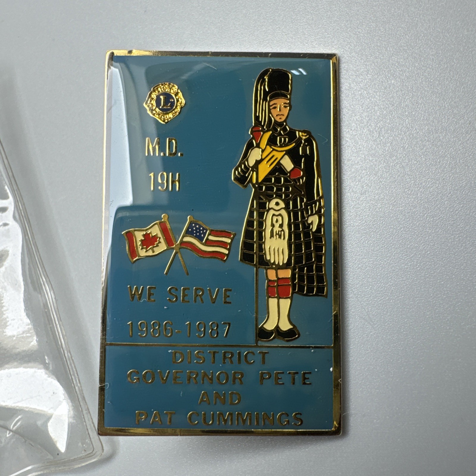 Vintage Pin WE SERVE 1986-1987 District Governor Pete And Pat Canada & USA