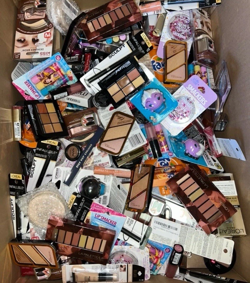Wholesale Cosmetics Makeup Beauty Lot High Quality Items Makeup Gift Bundle 🌟 Wholesale Cosmetics Makeup Beauty Lot High Quality Items Makeup Gift Bundle 🌟