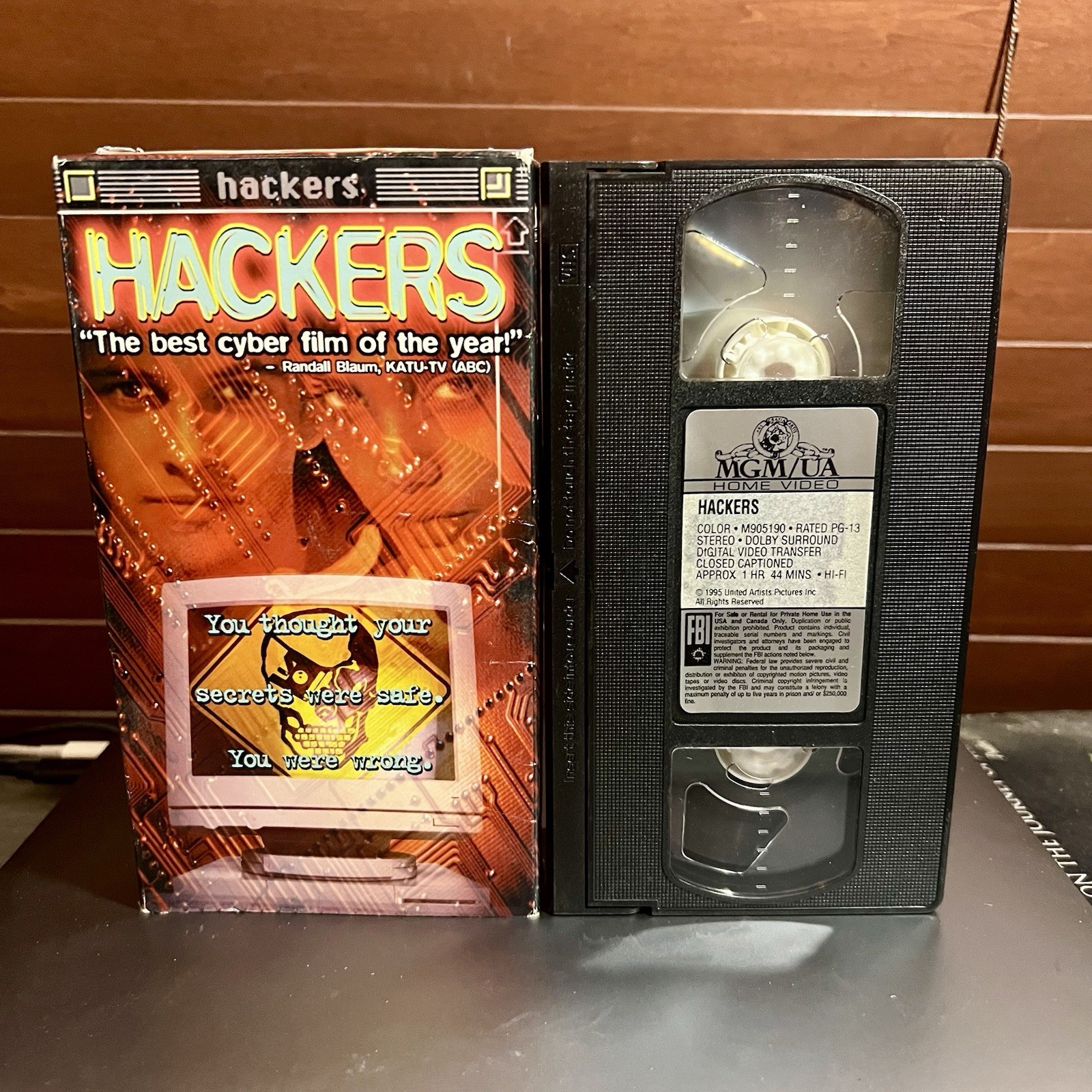 Hackers (VHS, 1995) Angelina Jolie Cyber Thriller 90s OOP Rare Cult Classic Hackers (VHS, 1995) Angelina Jolie Cyber Thriller 90s OOP Rare Cult Classic