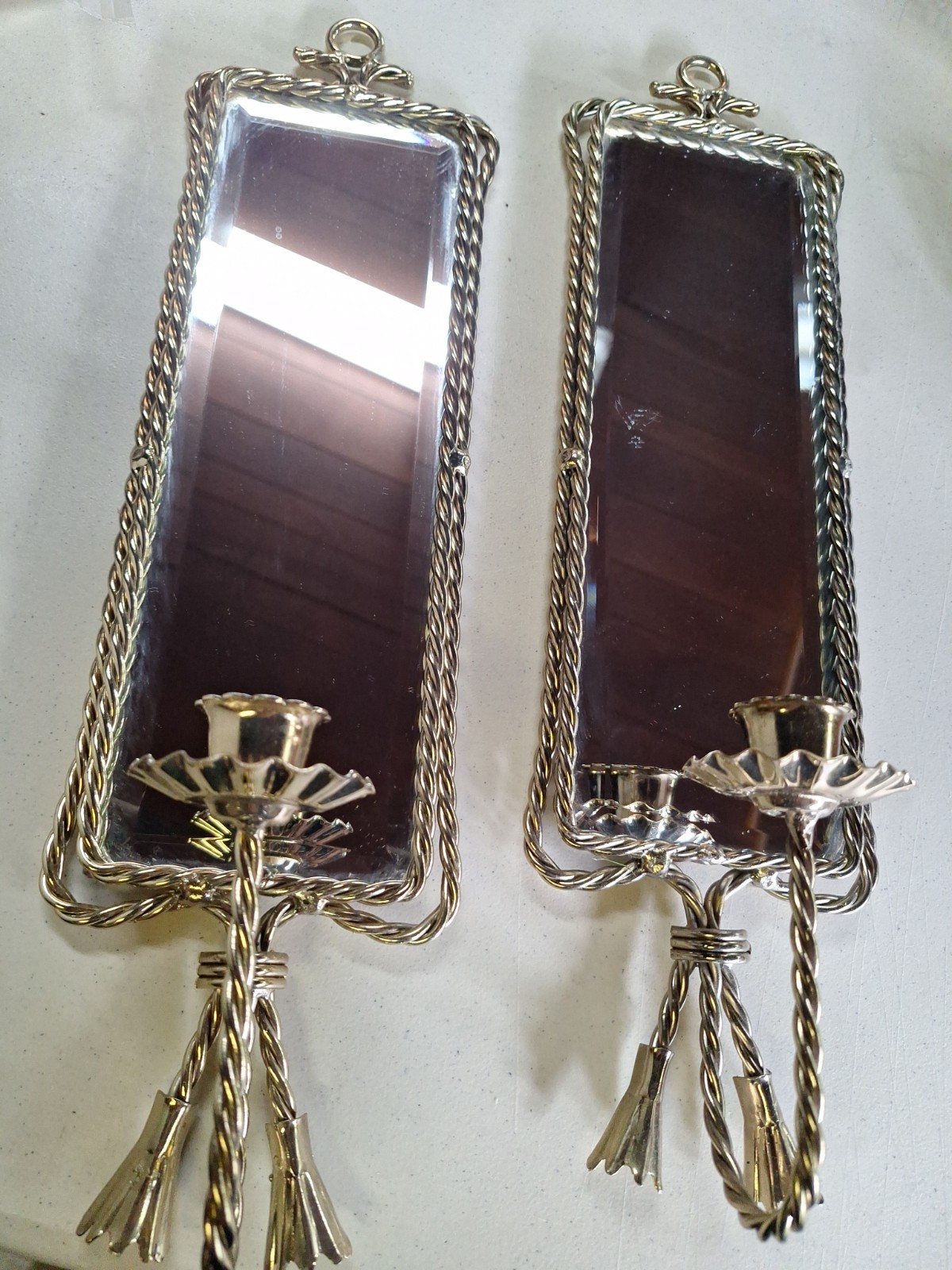 VINTAGE HOLLYWOOD REGENCY STYLE MIRROR WALL CANDLE SCONCE GOLD TONE TWISTED ROPE VINTAGE HOLLYWOOD REGENCY STYLE MIRROR WALL CANDLE SCONCE GOLD TONE TWISTED ROPE