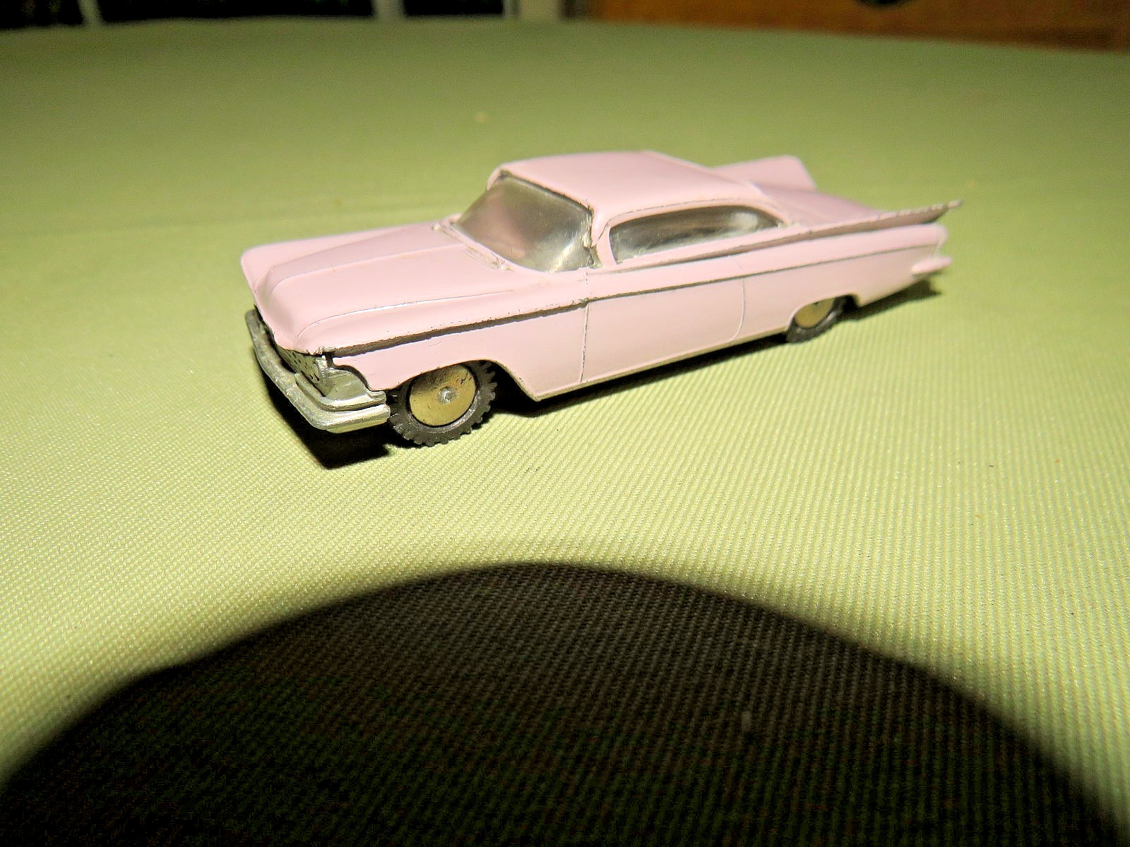 VINTAGE HUBLEY REAL TOYS USA 1959 BUICK 2 DOOR HARDTOP DIECAST METAL CAR MINTY