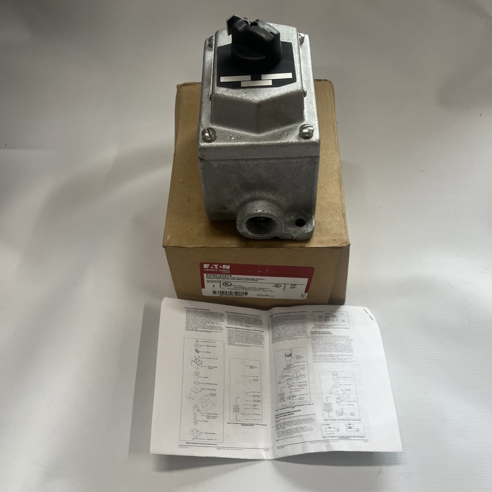EATON CORPORATION EDSC21275 EXPLOSION PROOF FACTORY SEALED SELECTOR SWITCH NEW EATON CORPORATION EDSC21275 EXPLOSION PROOF FACTORY SEALED SELECTOR SWITCH NEW