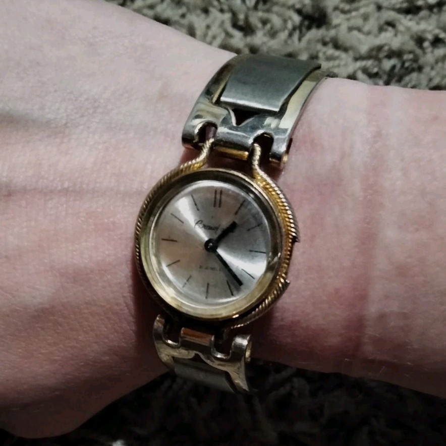 Women’s Gold Tone Round Analog Dress Watch, Two-Tone Metal Bracelet Women’s Gold Tone Round Analog Dress Watch, Two-Tone Metal Bracelet