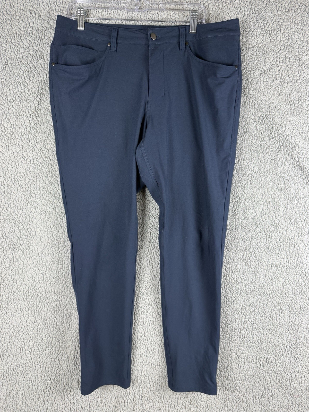 Lululemon Commission Pants Mens 34x31 Navy Blue Slim Fit ABC Performance Stretch Lululemon Commission Pants Mens 34x31 Navy Blue Slim Fit ABC Performance Stretch