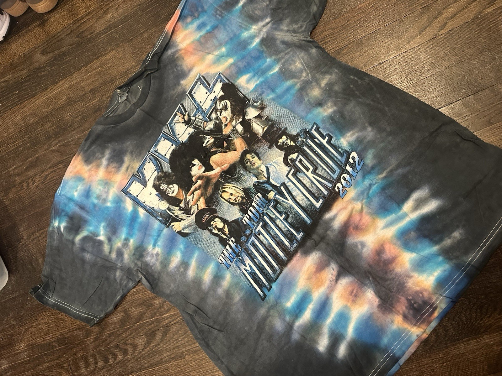 Vintage Kiss The Tour 2012 Mötley Crüe Tour Tie-Dye Graphic Band T-Shirt Vintage Kiss The Tour 2012 Mötley Crüe Tour Tie-Dye Graphic Band T-Shirt