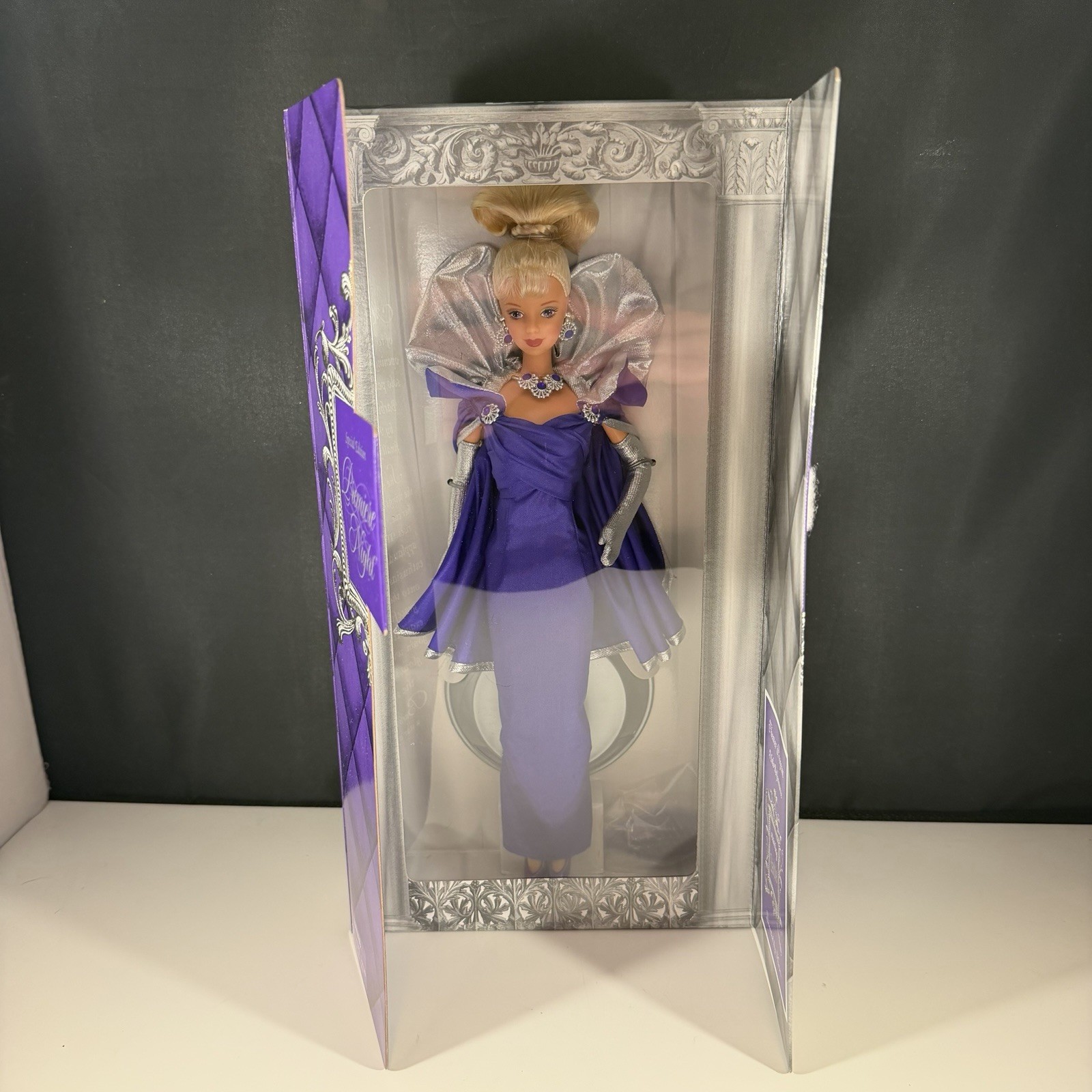 Vintage Mattel 1999 Special Edition Premiere Night Barbie Doll #22958 NRFB